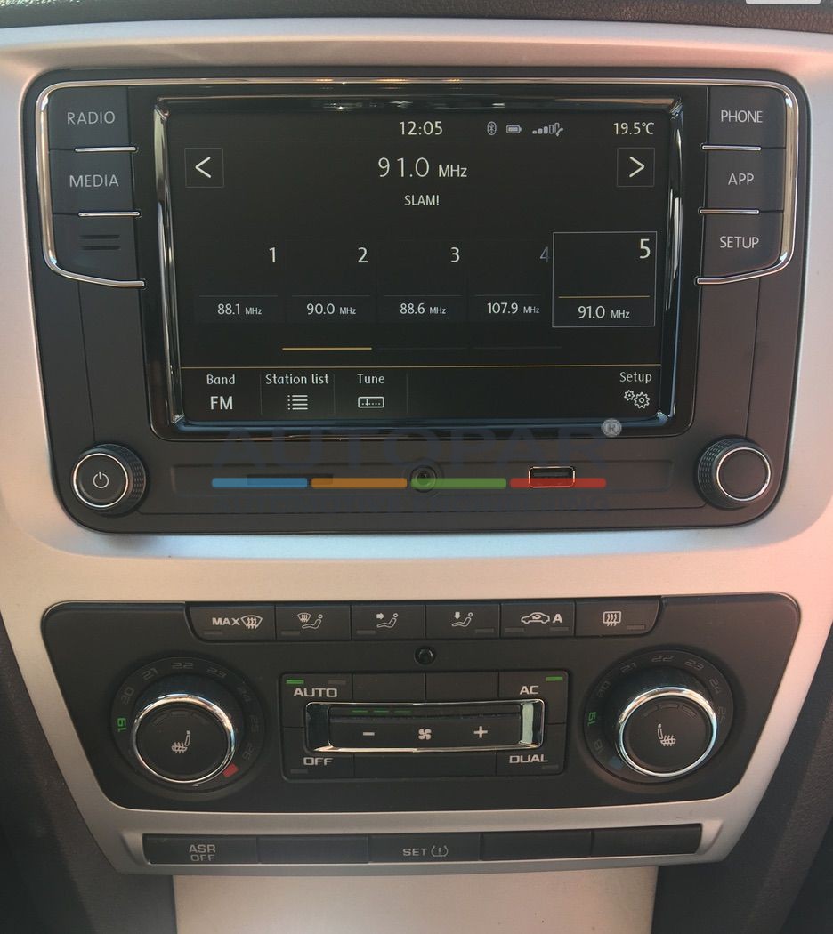Skoda RCD660+ Bluetooth - Apple Carplay & Android Auto optioneel-4285
