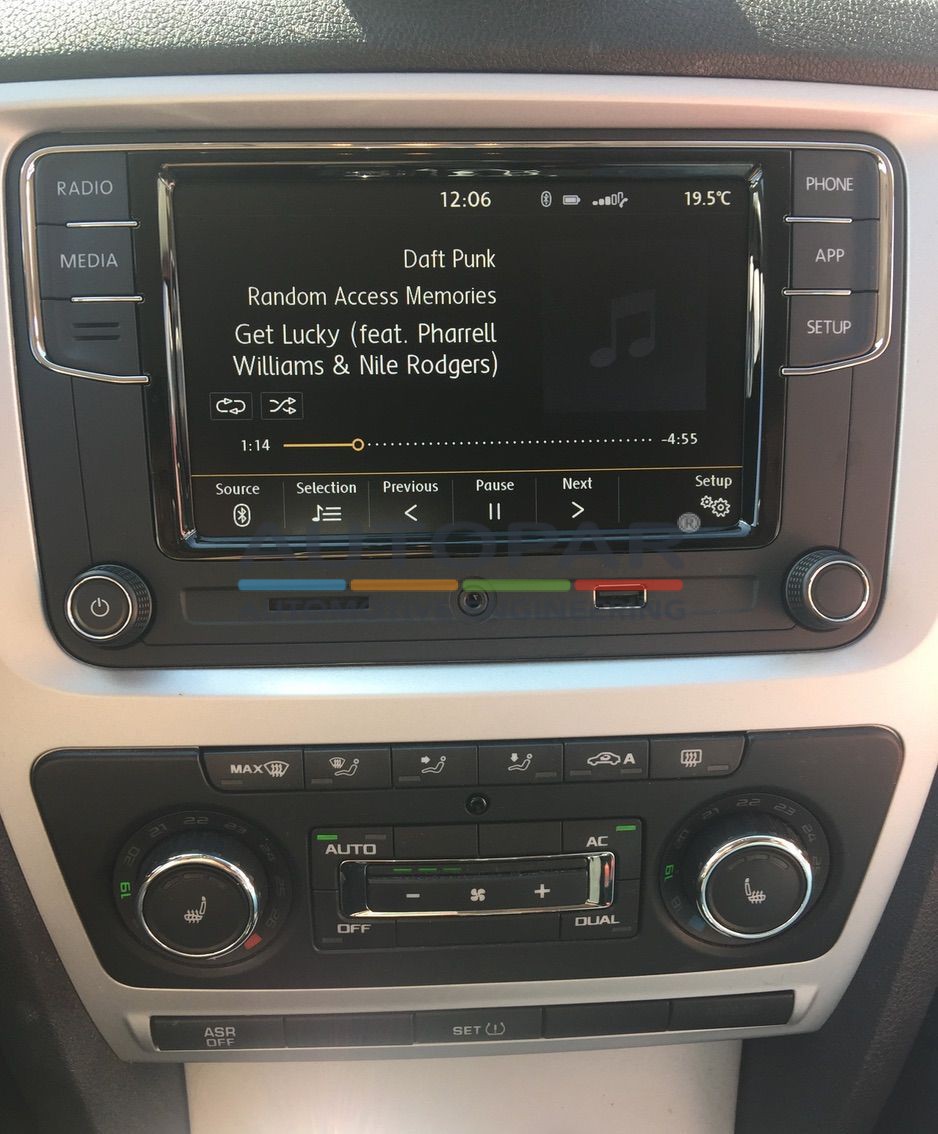 Skoda RCD660+ Bluetooth - Apple Carplay & Android Auto optioneel-4286