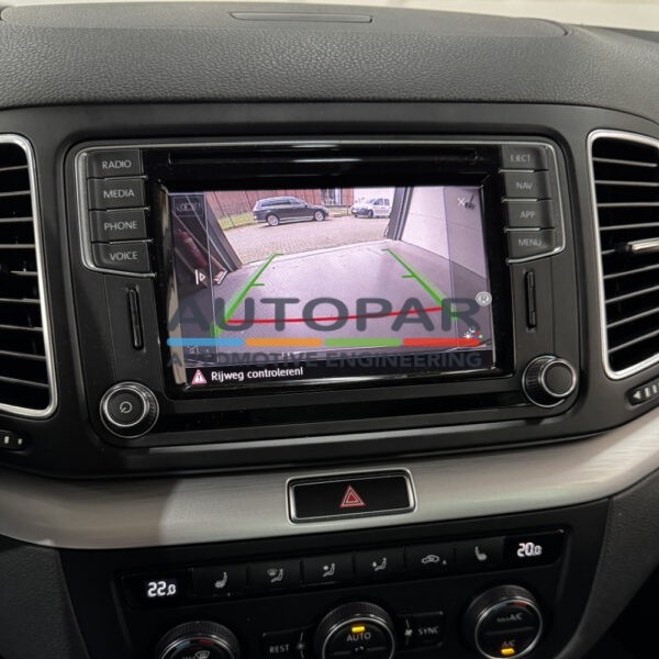 Achteruitrijcamera Volkswagen Sharan 2015 – Heden beeld parkeersensoren