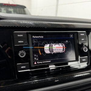 VW Taigo parkeersensoren display radio