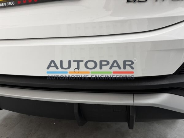 Audi Q3 F3 parkeersensoren achter detail