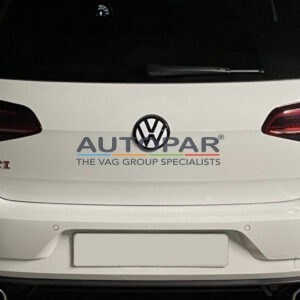 Wit logo Volkswagen achterzijde